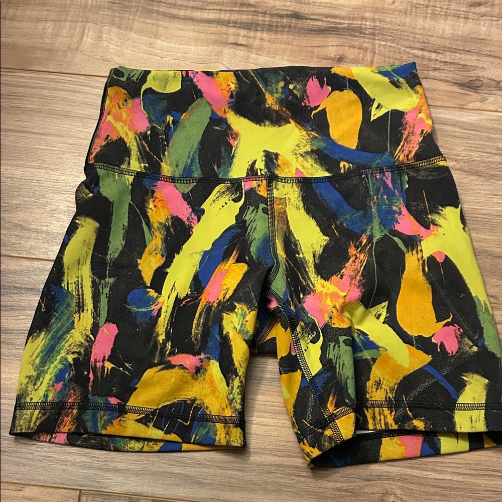 lululemon athletica Colorful Women's Bike Shorts